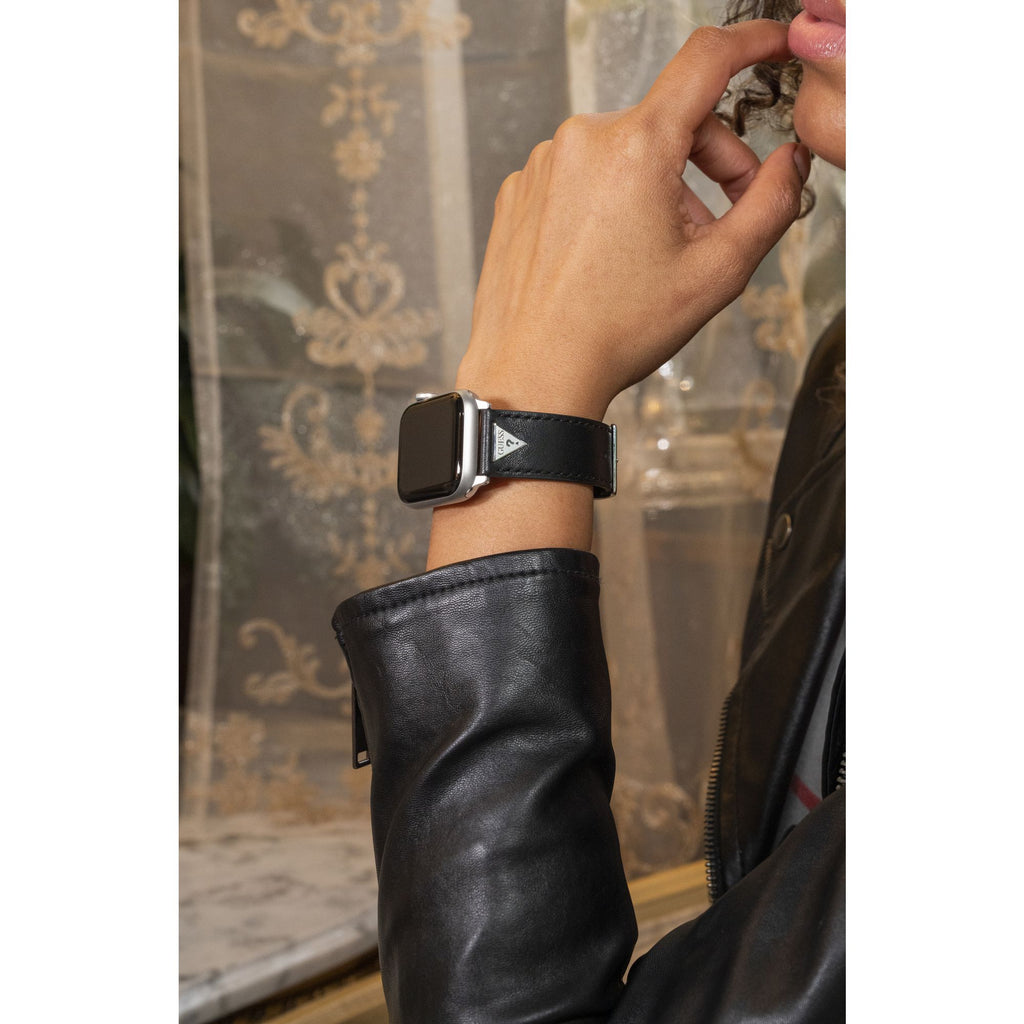 GUESS STRAP WITH SILVER TRIANGLE PLAQUE & BLACK LEATHER STRAP