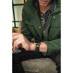 GUESS FRONTIER STRAP WITH STONES GOLD BUCKLE & BLACK SILICONE STRAP