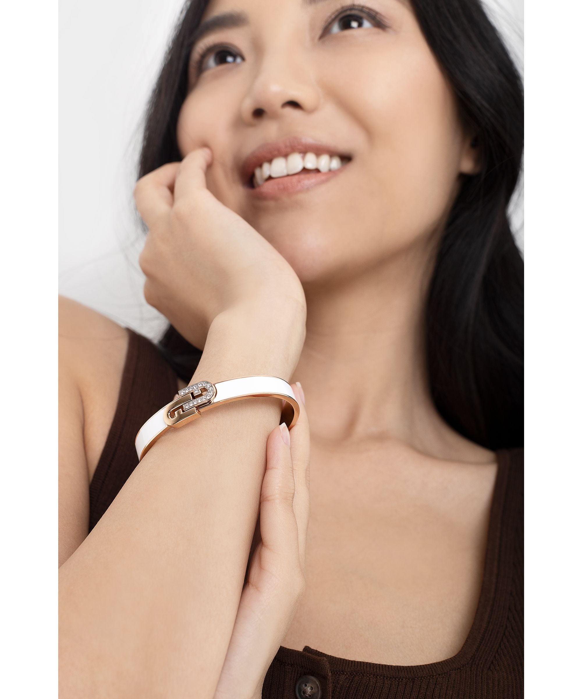 FURLA WHITE ENAMEL BANGLE WITH CRYSTAL AND ROSEGOLD LOGO