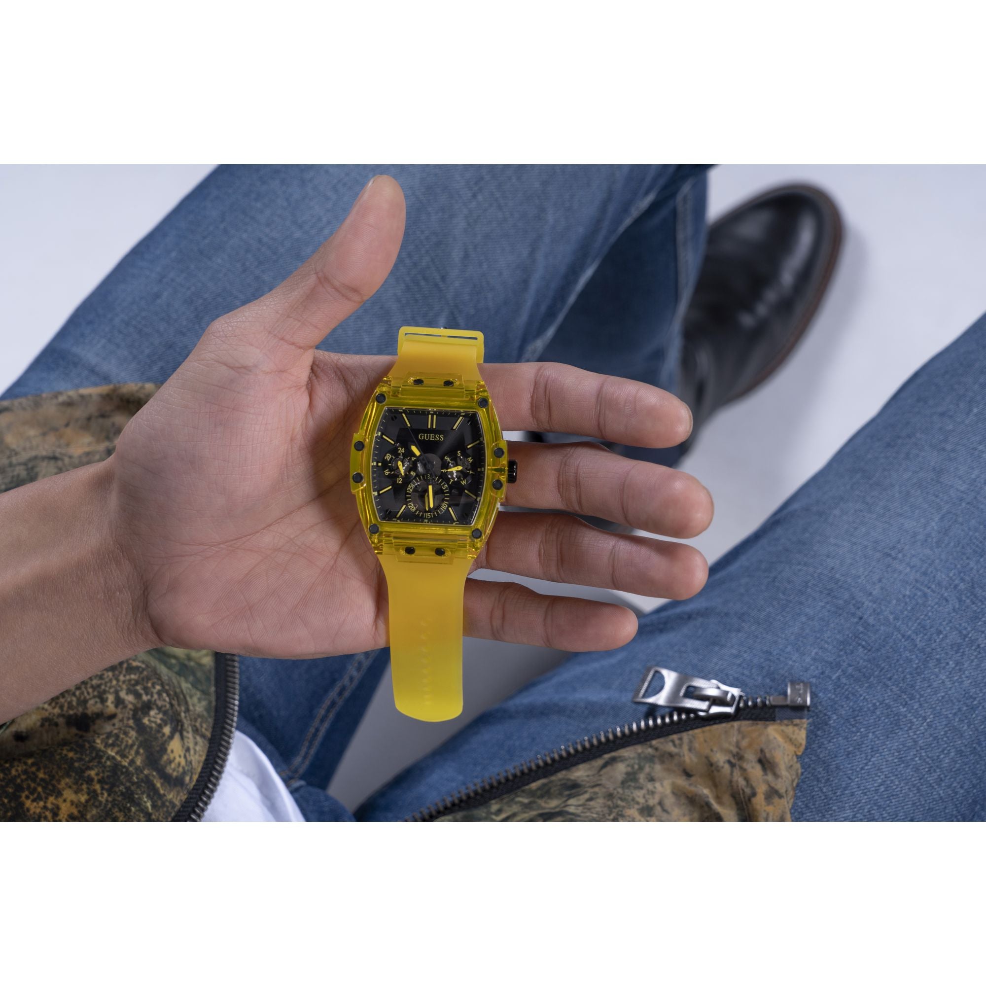 GUESS PHOENIX YELLOW & BLACK SILICONE WATCH