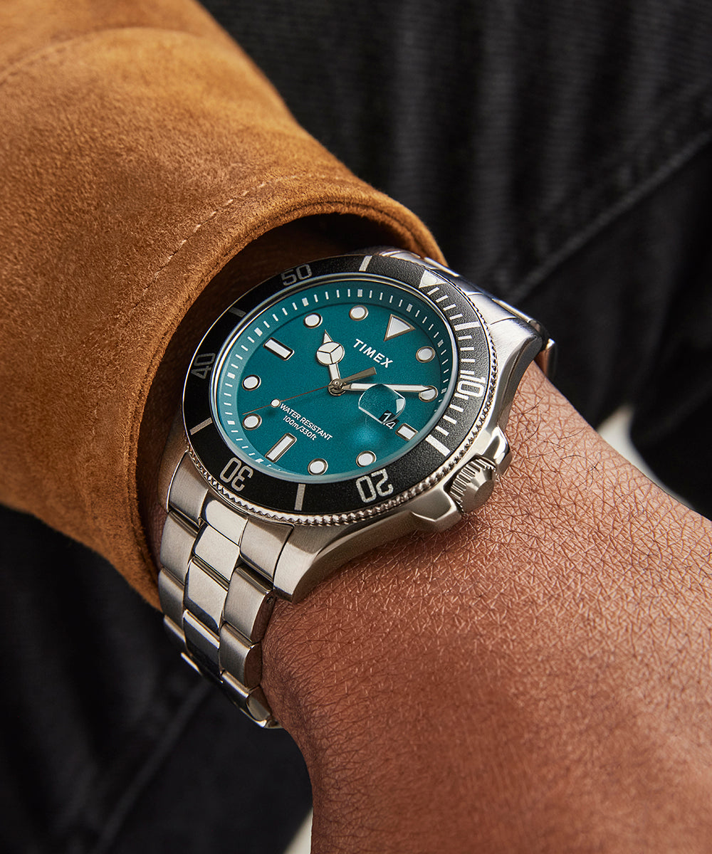 TIMEX HARBORSIDE GREEN & BLACK DIAL SILVER WATCH